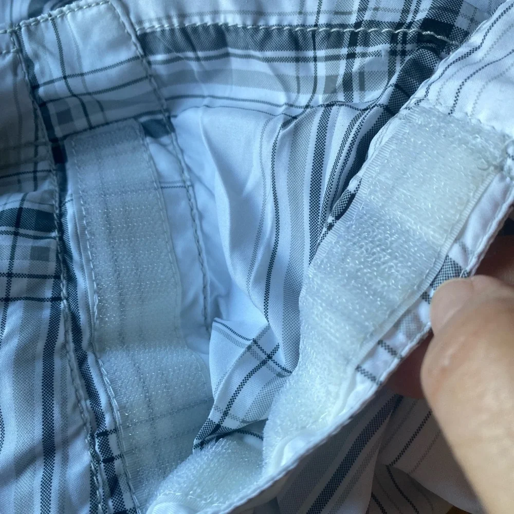 NWT Old Navy - Mens surf/board shorts (white & gray plaid) & mesh underwear, S